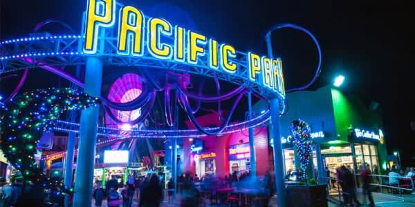 Ice at Santa Monica  Things to do in Los Angeles