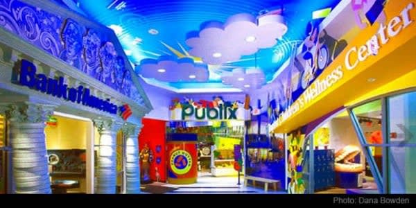 Image of Play Area, Indoors, Bench, Shop, Shopping Mall, Indoor Play Area, Person, 