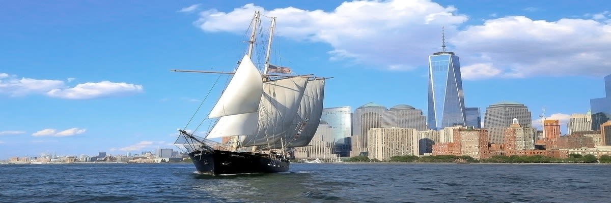 CC_Lower_NYC_Behind_2_2_s6nho6