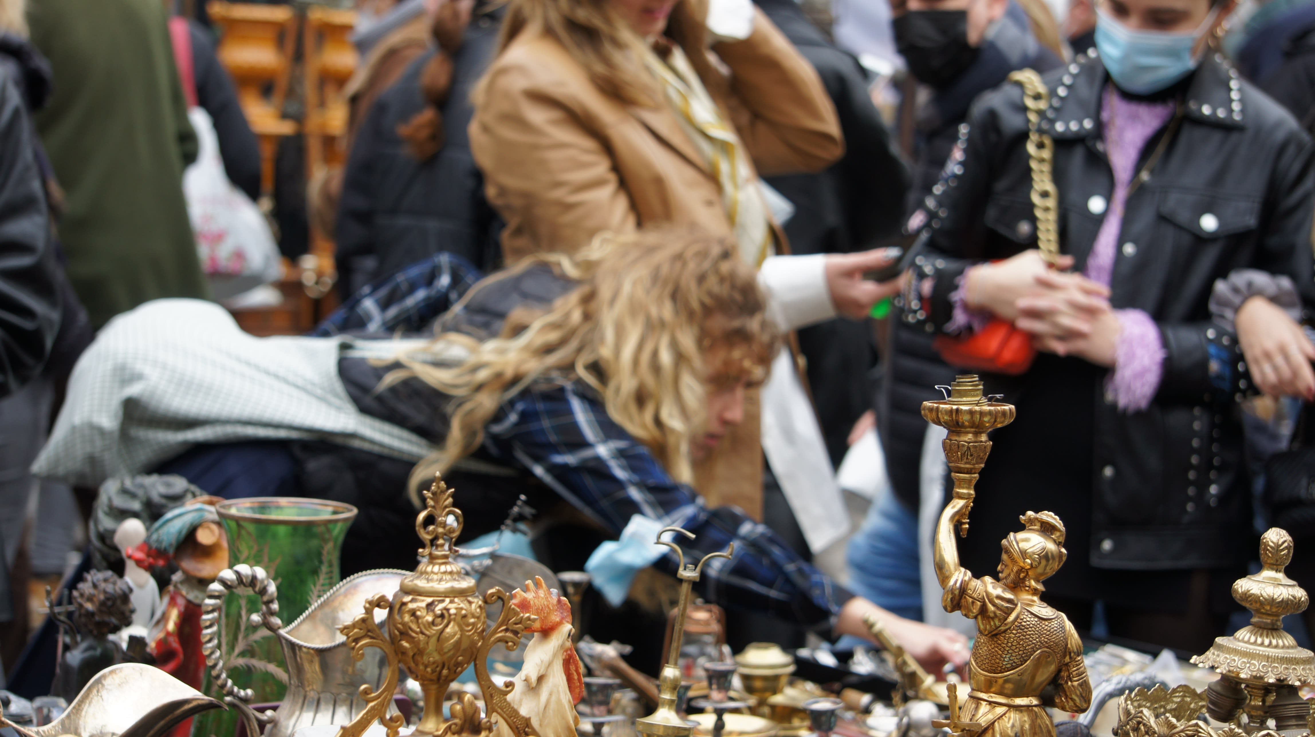 Image of Bazaar, Market, Shop, Adult, Female, Person, Woman, Accessories, Handbag, Male, Man, Cup, 