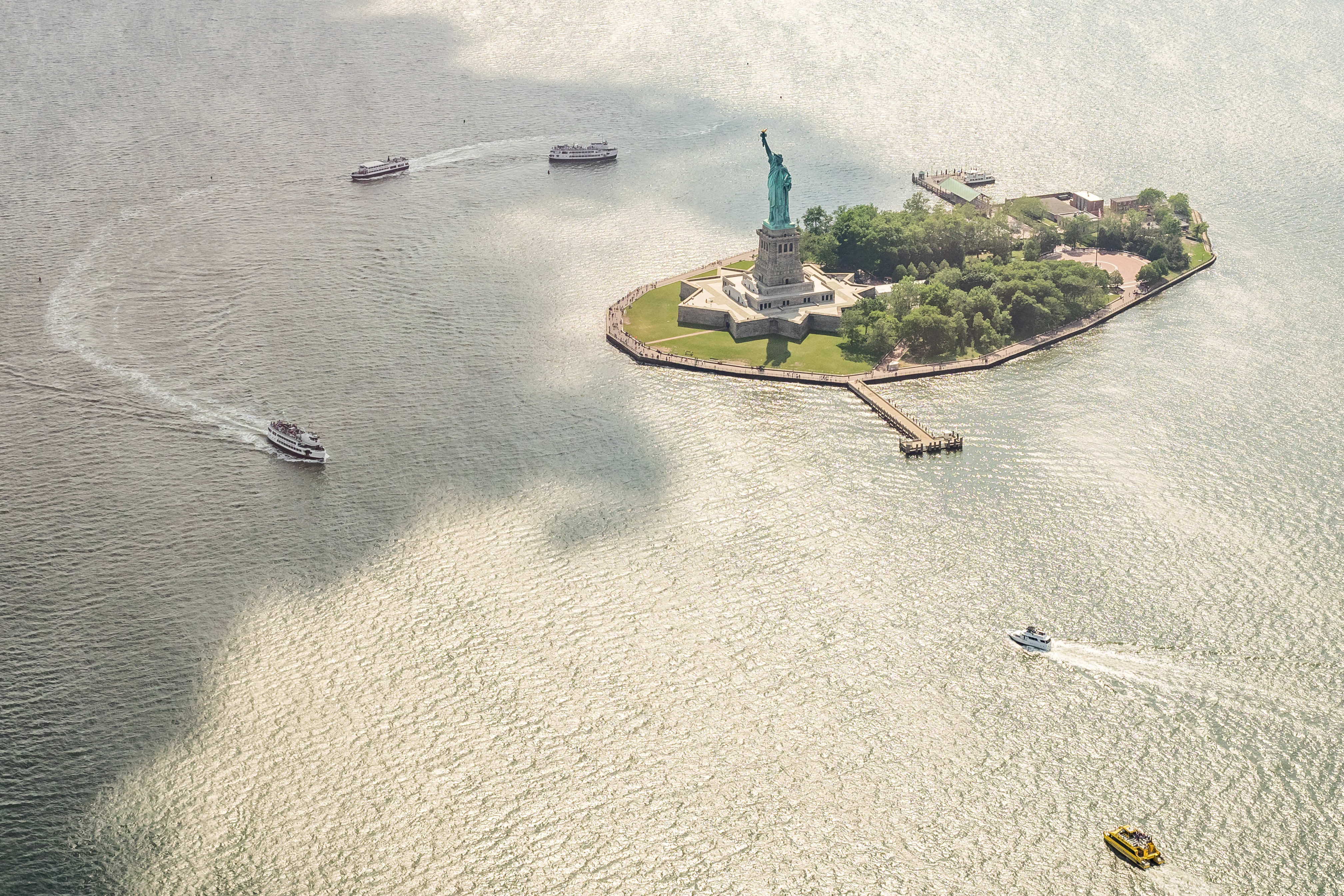 Biglietti scontati per il traghetto della statua della LIbertà ed Ellis  Island