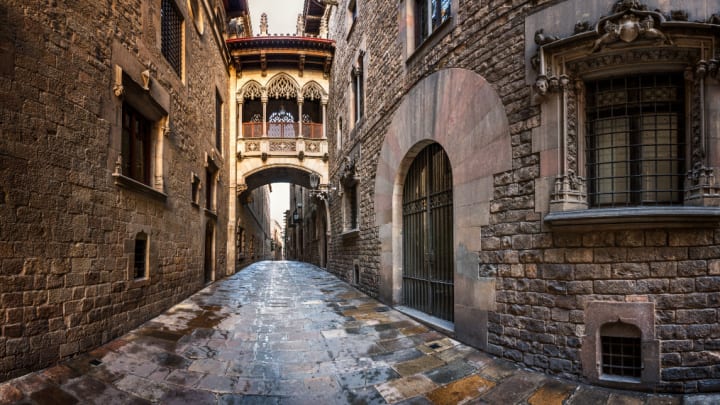 Image of City, Path, Road, Street, Urban, Walkway, Cobblestone, Flagstone, Alley,