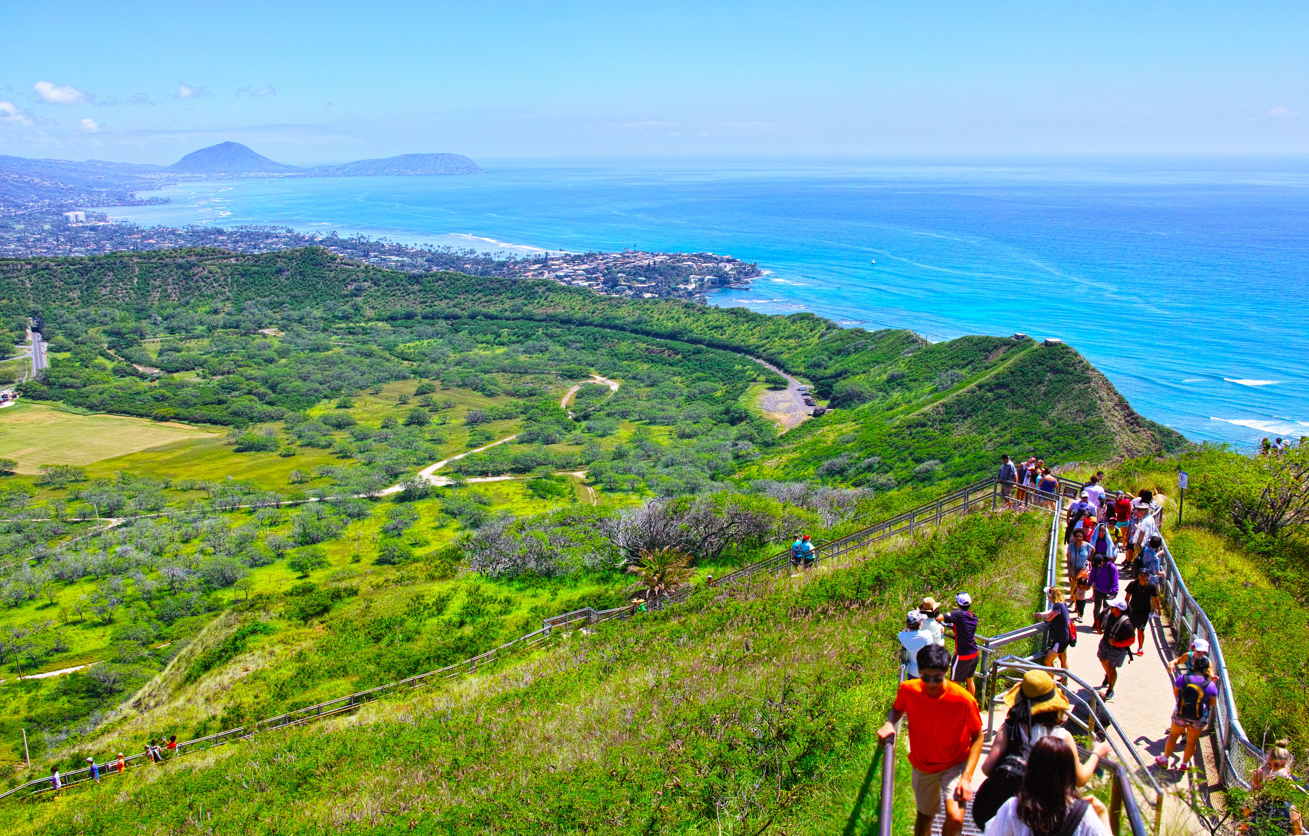 Diamond Head Shuttle & Hike | Go City® Diamond Head Shuttle & Hike | Go City®