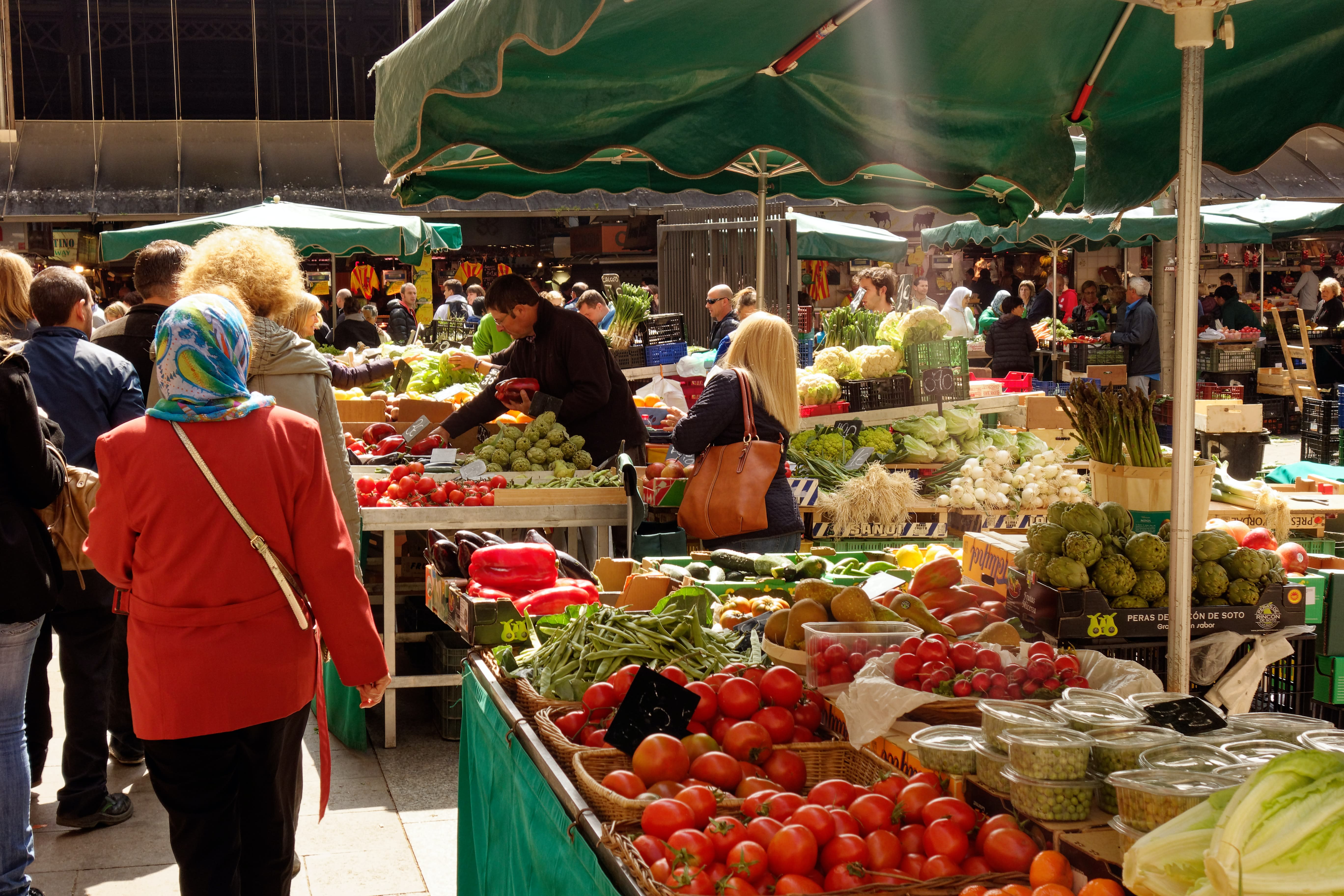 Image of Adult, Female, Person, Woman, Shoe, Bag, Handbag, Male, Man, Market, 