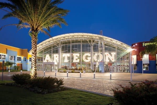 Image of Shop, Shopping Mall, Convention Center, Tree, City, 