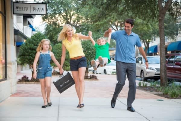 Image of People, Person, Walking, Belt, Child, Female, Girl, Baby, Adult, Male, Man, Handbag, Shorts, Woman, Necklace, 