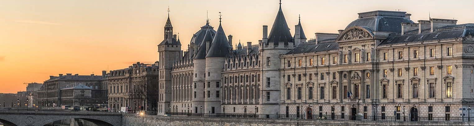 【土日限値下】Historic Houses of Pari パリの歴史的大使館 Historic houses in Paris