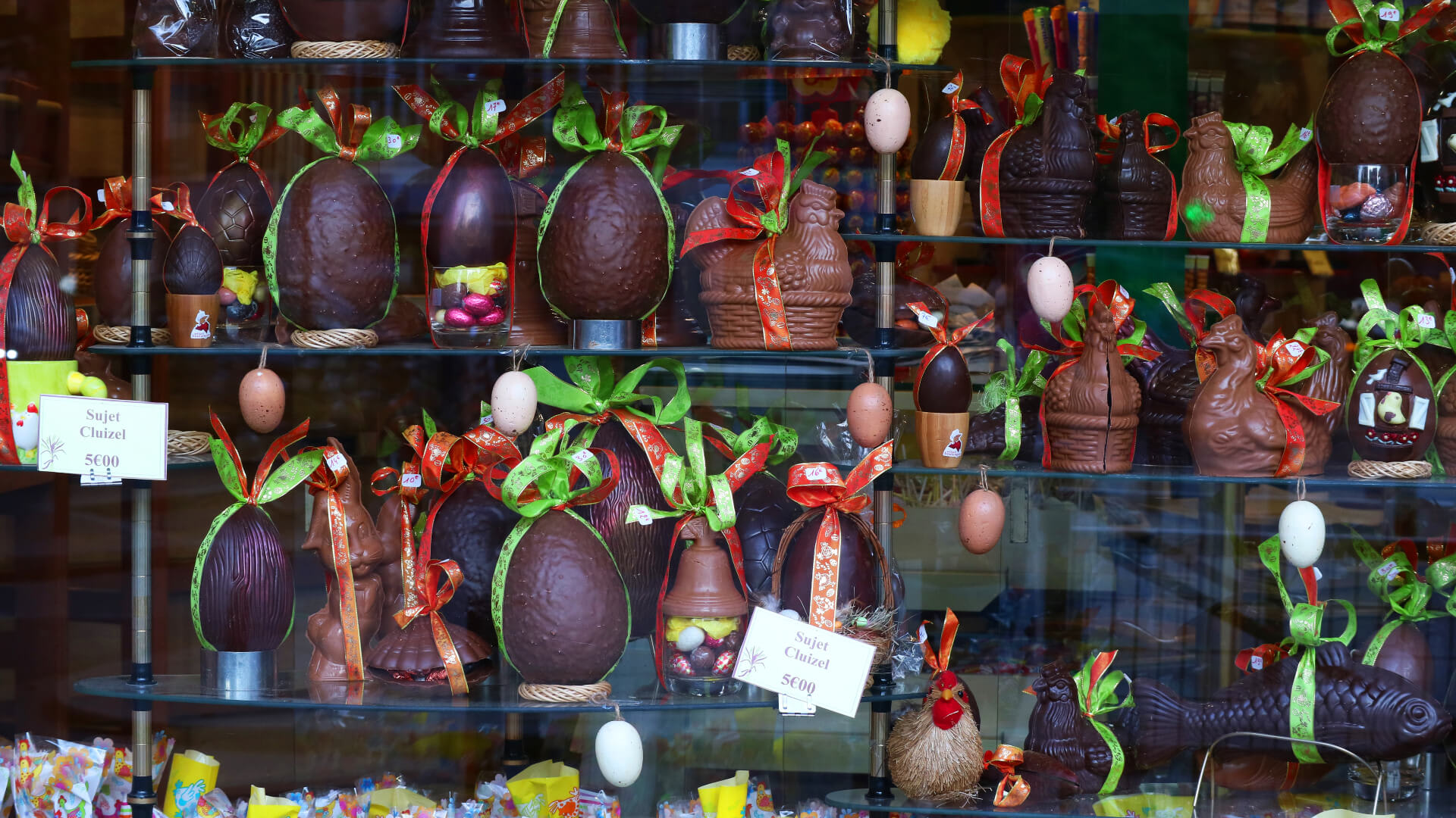 Image of Chocolate, Dessert, Food, Plant, Sweets,