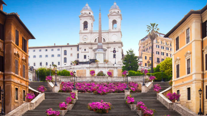 Image of City, Bell Tower, Tower, Neighborhood, Urban, Plant, Arch, Gothic Arch, Cathedral, Church, Outdoors, Cityscape, 