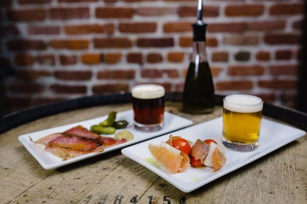 Image of Food, Food Presentation, Brunch, Alcohol, Beer, Beverage, Glass, Meal, 