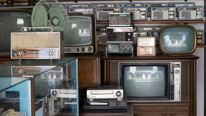 Image of Computer Hardware, Electronics, Hardware, Monitor, Screen, TV, Person,