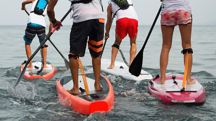 Image of Oars, Paddle, Vehicle, Watercraft, Adult, Male, Man, Person, Child, Female, Girl, Boy, Shorts, Boat, 