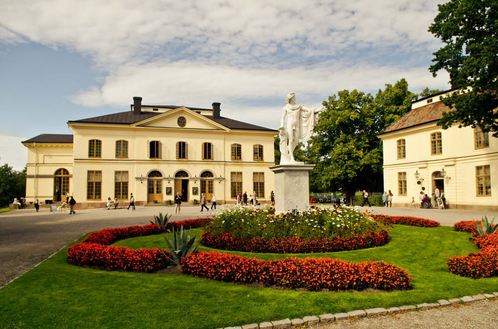 Image of Grass, Lawn, Person, Campus, Housing, House, Villa, Manor, 