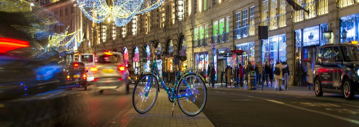 圣诞灯饰单车之旅