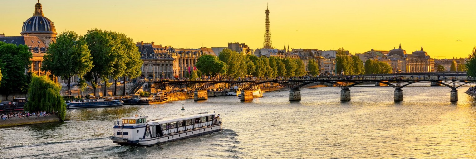 ジャン　バディスト　クルーズ バトー・パリジャンのセーヌ川クルーズ - Paris Pass® で無料です。