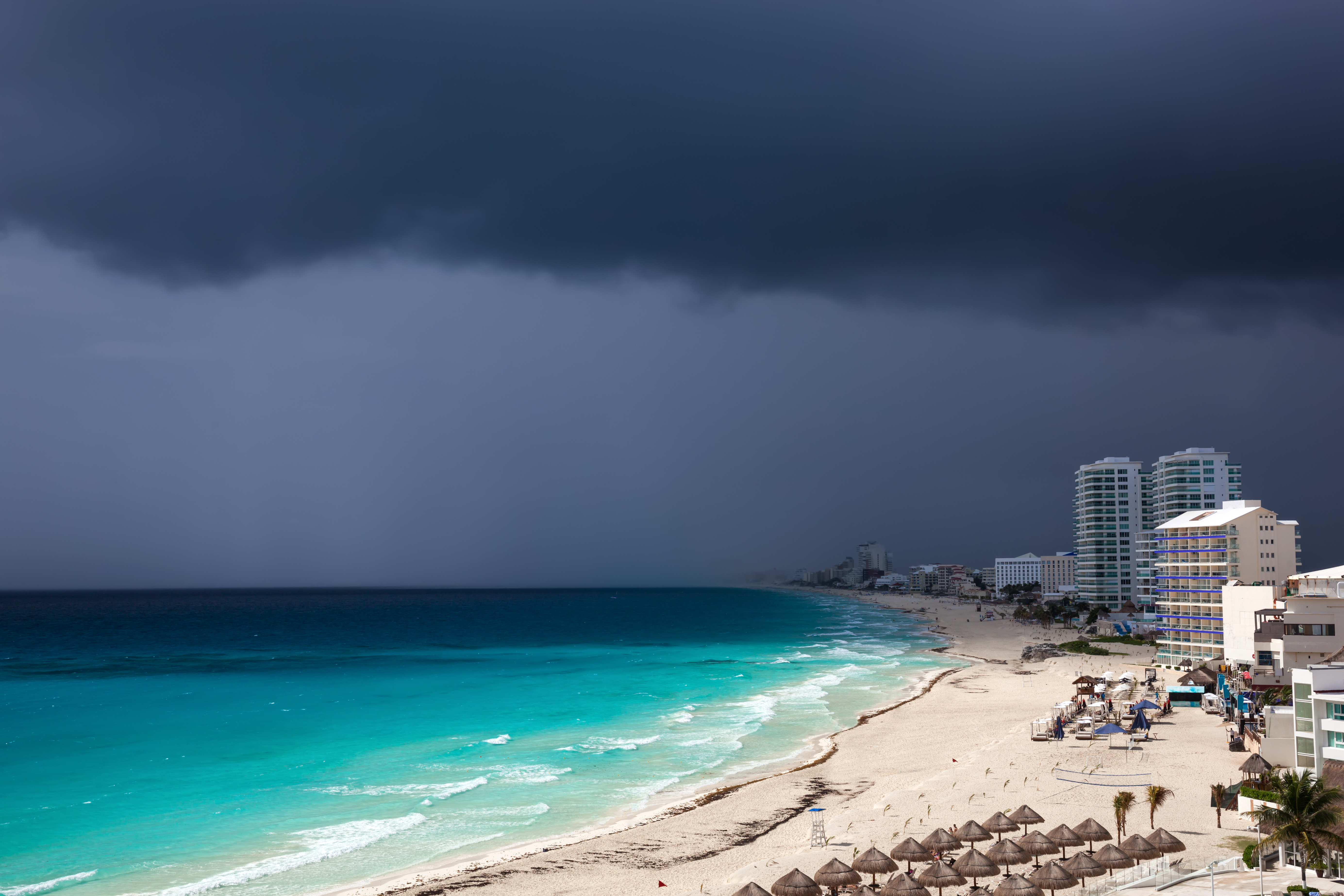10+ Things to Do in Cancun When it Rains (Popular Indoor Activities)