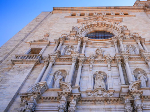 From Barcelona: Girona, Figueres & Dalí Museum