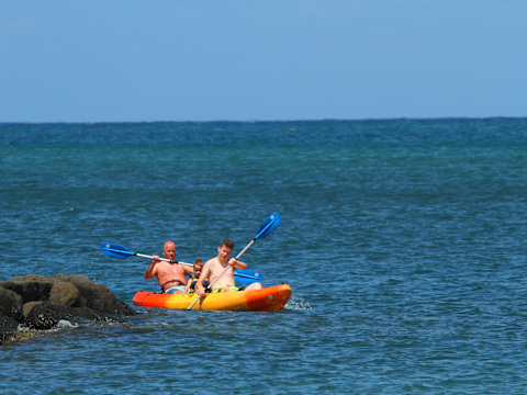 3h Kayak or Stand Up Paddle Board Rental Oahu