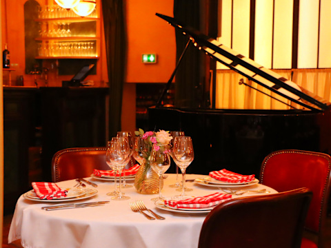 Déjeuner ou dîner à Montmartre
