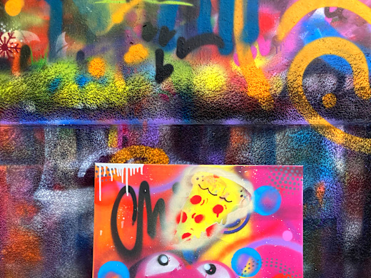 Spray Paint ‘n’ Sip Chicago Street Art Workshop