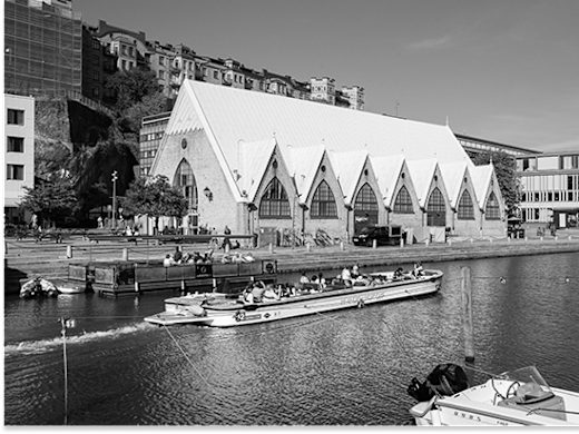 Hop On-Hop Off Boat Tour
