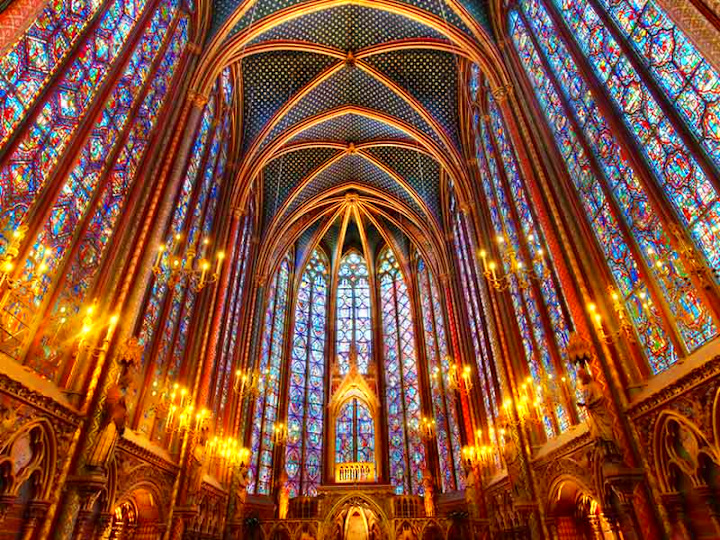 Saint Chapelle teaser