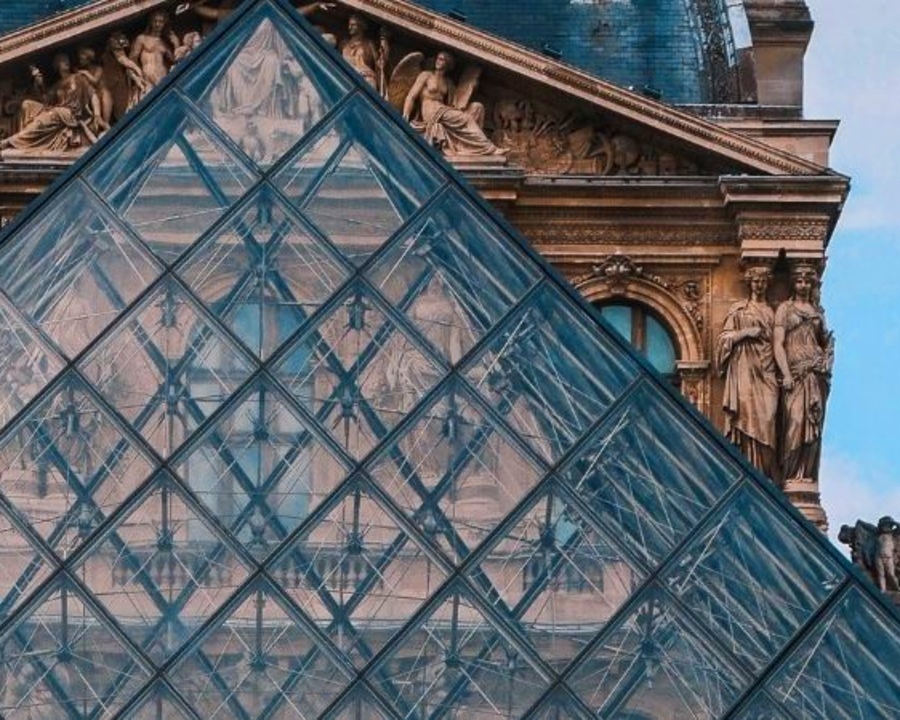 Louvre