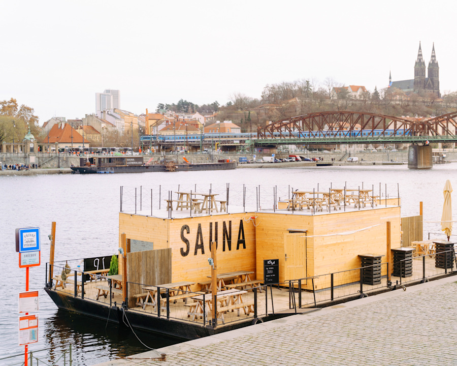 Floating Sauna Experience in the Heart of Prague