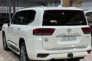 2022 Toyota Land Cruiser 4.6L VXR