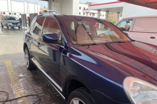 2010 Porsche Cayenne Platinum Edition