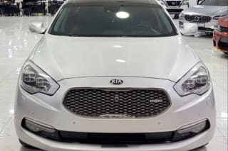 2017 KIA Quoris  5.0L V8 (Full Option)