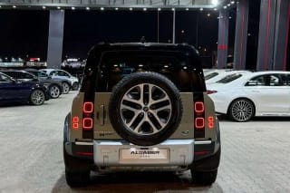 2020 Land Rover Defender 90 HSE (P400)