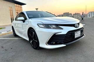 2021 Toyota Camry GLE