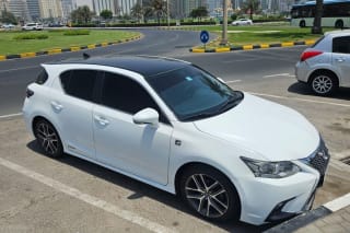 2016 Lexus CT200h 4 door 1.8L
