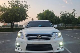 2011 Lexus LX 570 5 door 5.7L