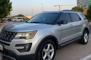 2016 Ford Explorer  XLT