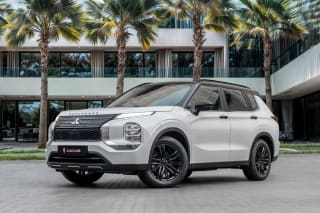 2024 Mitsubishi Outlander Other