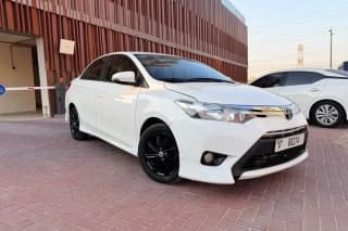 2016 Toyota Yaris 1.5L S (CVT)