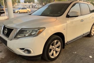 2013 Nissan Path Finder SV 4WD