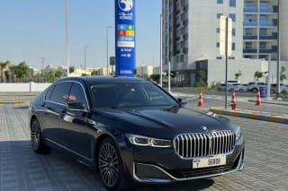 2021 BMW 7 Series 740Li (MHEV)