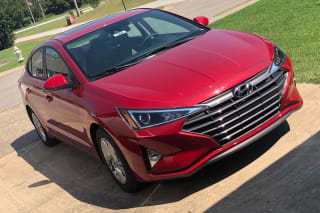 2019 Hyundai Elantra 2.0L Premium