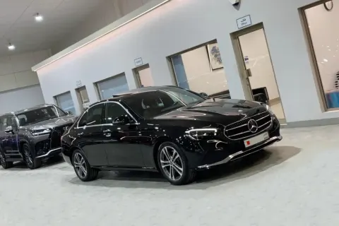 2023 Mercedes Benz E Class E200