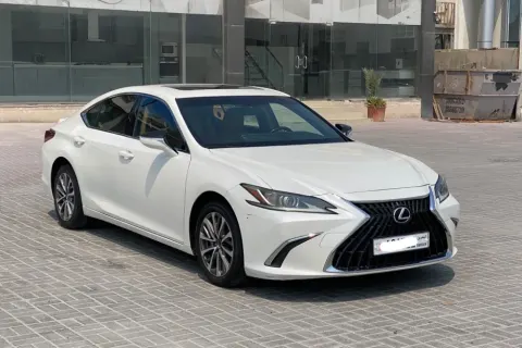 2023 Lexus ES 300 Hybrid