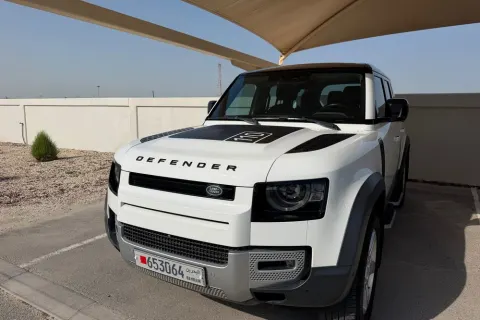2020 Land Rover Defender 110 S (P300)