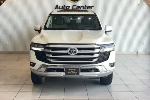 2024 Toyota Land Cruiser 4.0 GXR