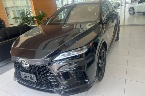 2025 Lexus RX 200t
