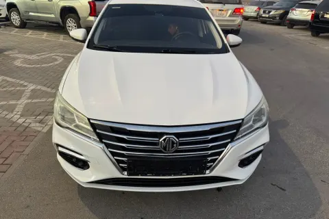 2023 MG 5 1.5L STD CVT