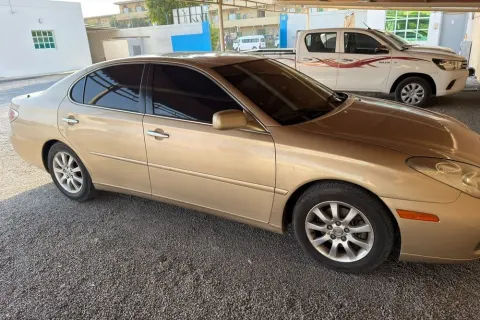 2002 Lexus ES 300h Platinum