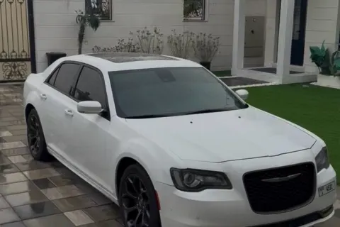 2016 Chrysler 300 5.7L V8 Luxury