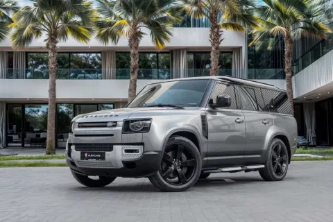 2023 Land Rover Defender 110 HSE (P400)